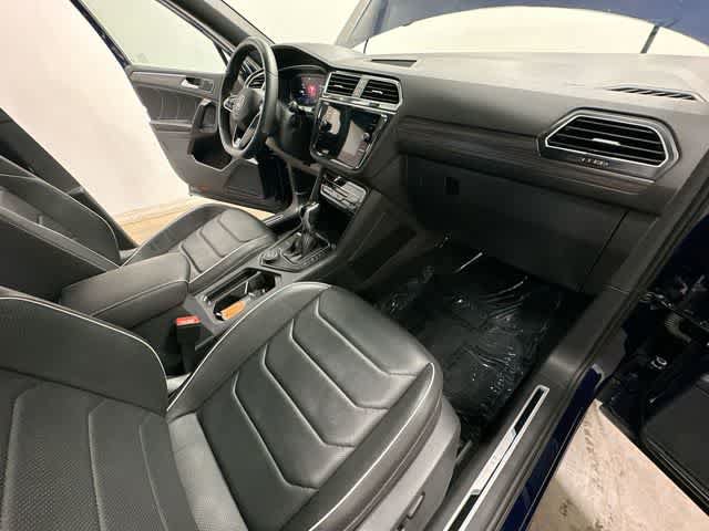 Used 2024 Volkswagen Tiguan SEL R-Line AWD/4WD image 22