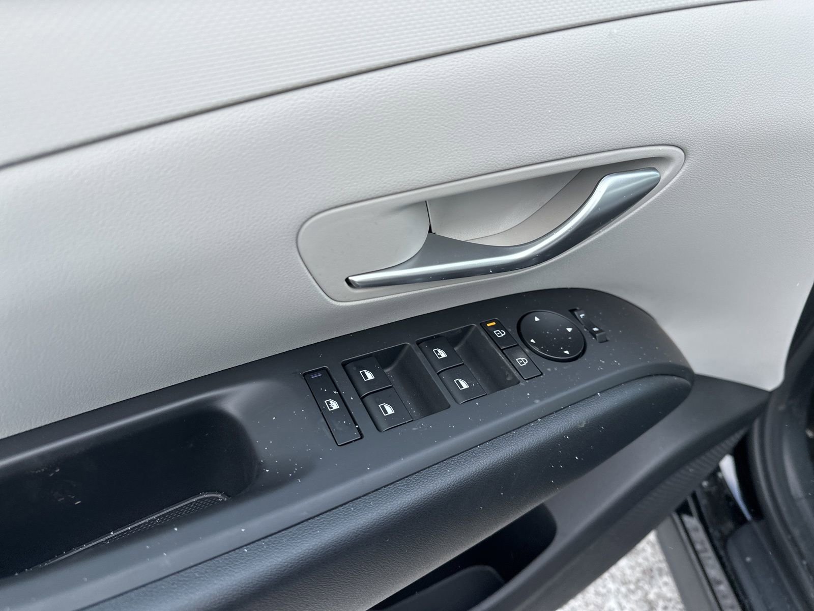 New 2026 Hyundai Tucson Blue SE image 16