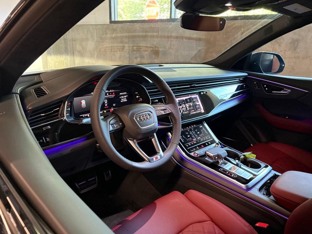 New 2027 Audi SQ8 Prestige AWD/4WD image 4