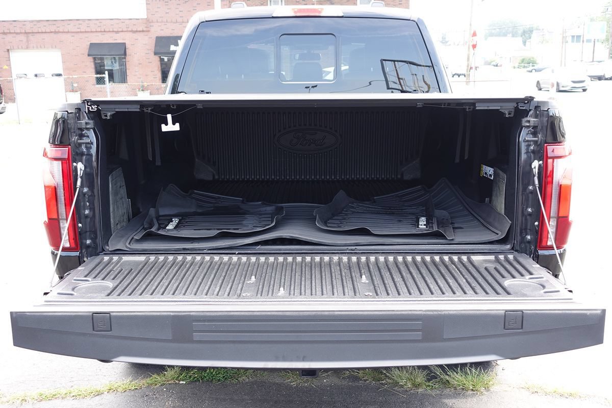 Used 2024 Ford F150 Lariat w/ Equipment Group 502A High AWD/4WD image 14