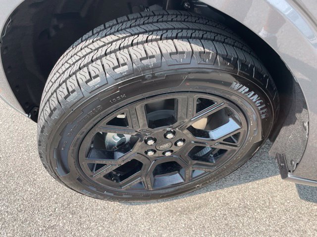 New 2026 Ford Maverick Lobo AWD/4WD image 14