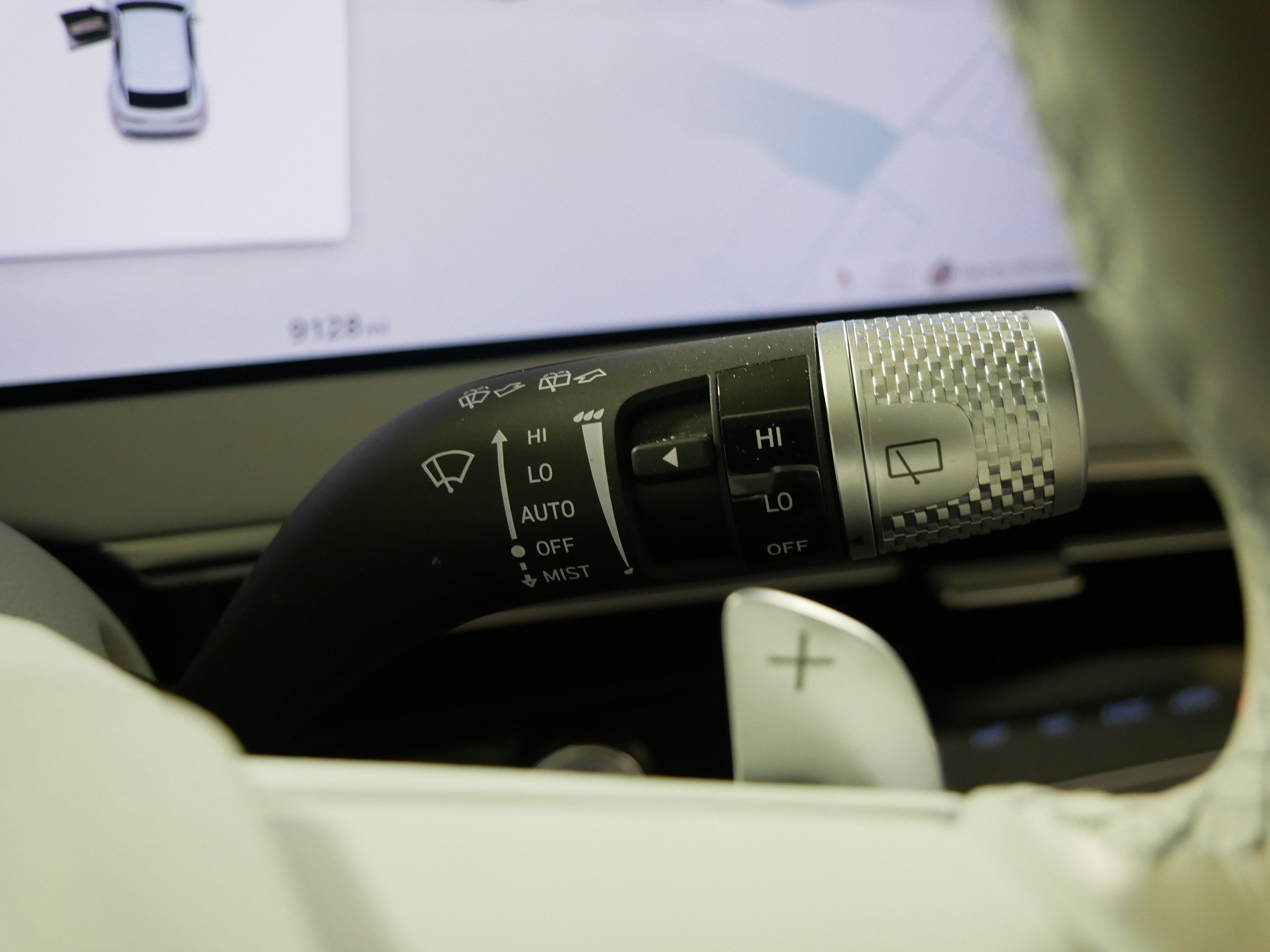 Used 2026 Genesis GV70 2.5T Advanced image 32