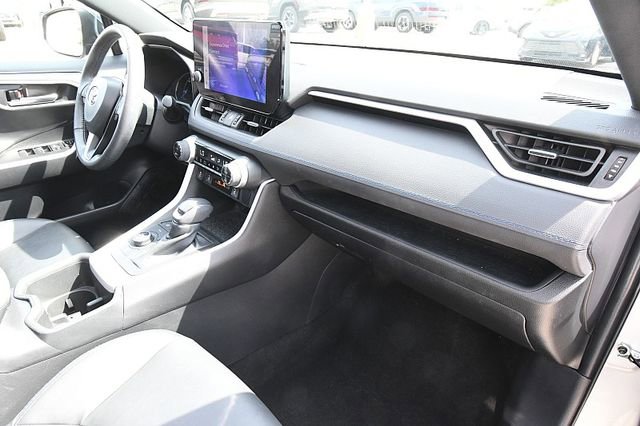 Used 2023 Toyota RAV4 XSE w/ XSE Grade Weather Package AWD/4WD image 24