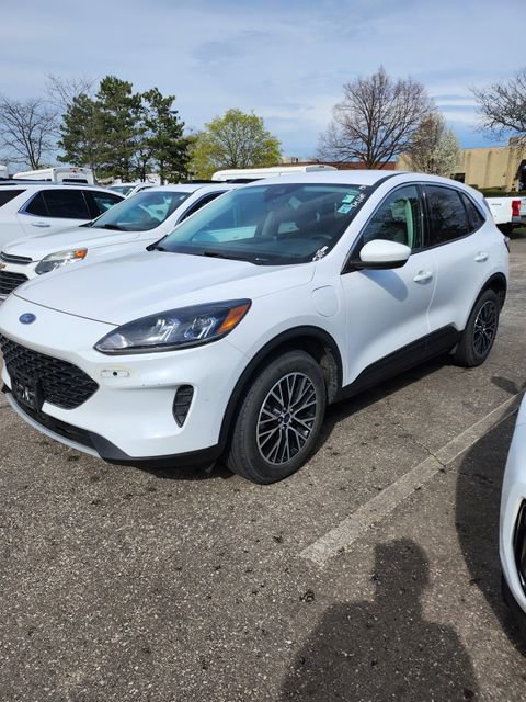 Used 2021 Ford Escape SE image 5