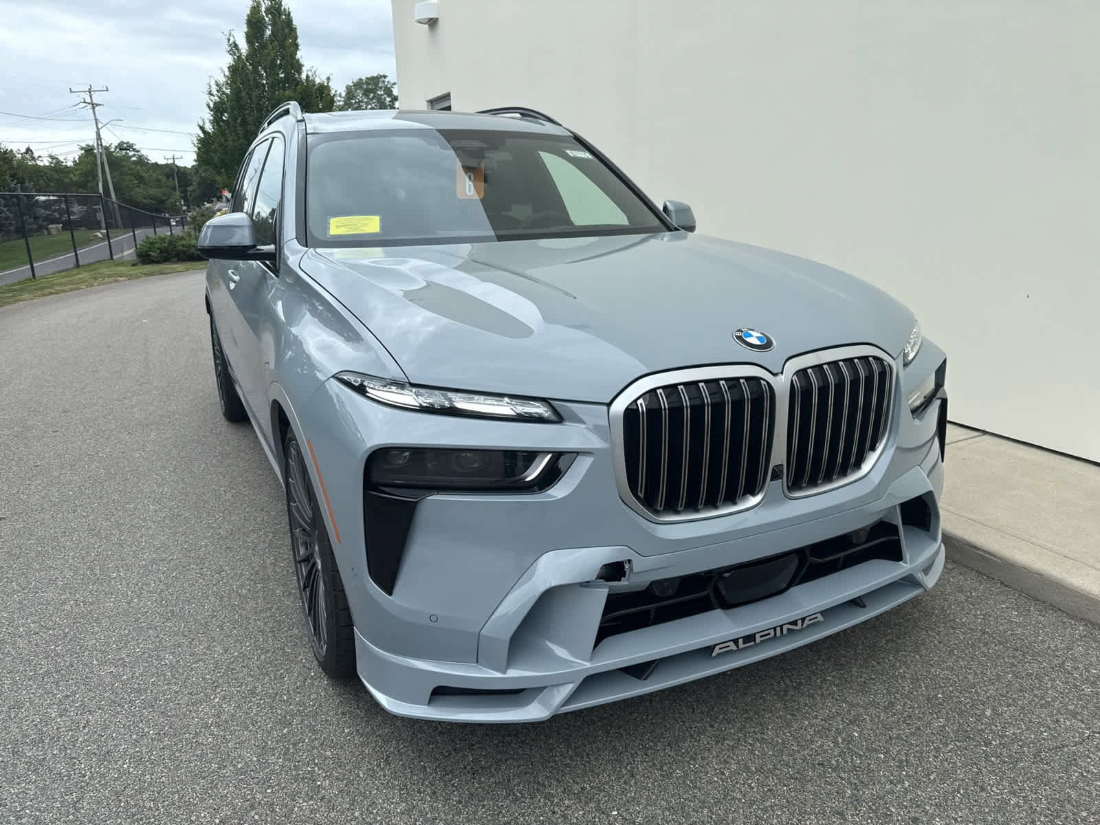 New 2026 BMW ALPINA XB7 image 4