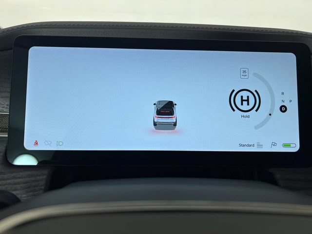 Used 2024 Rivian R1S Adventure Quad AWD/4WD image 11