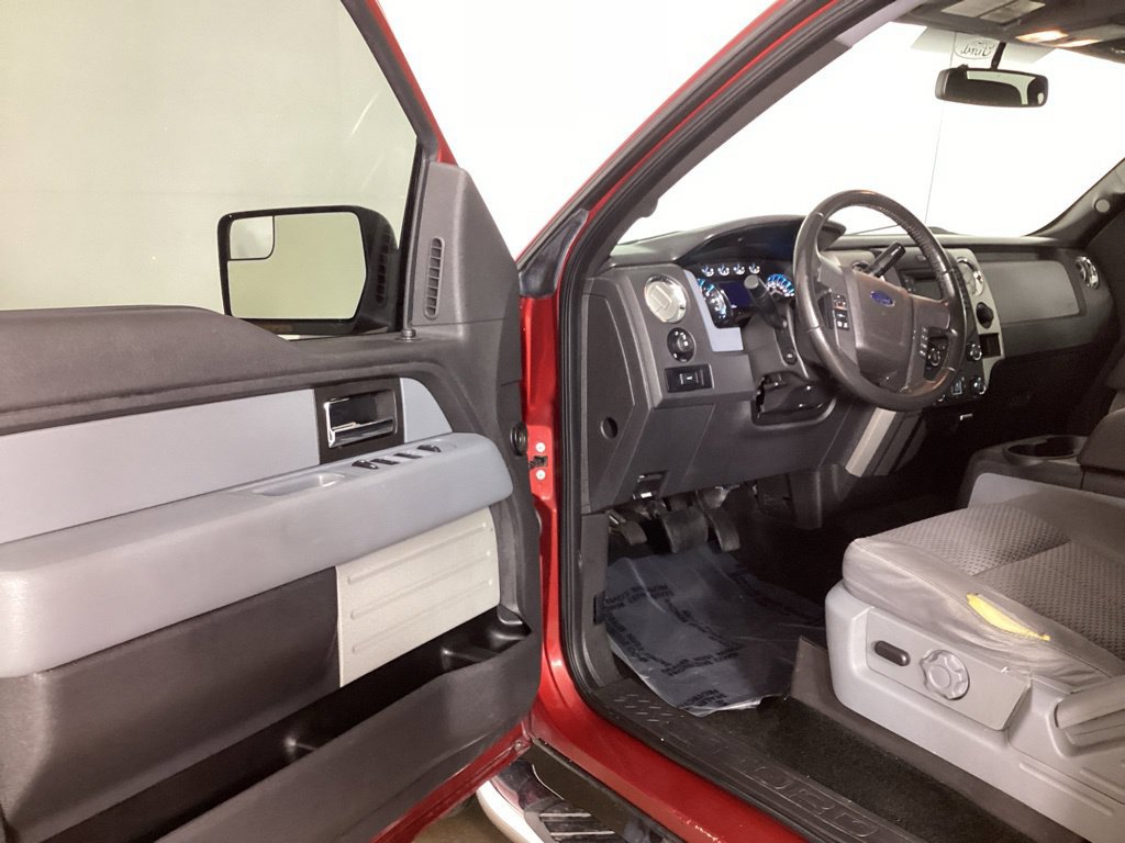 Used 2013 Ford F150 XLT w/ Luxury Equipment Group AWD/4WD image 9
