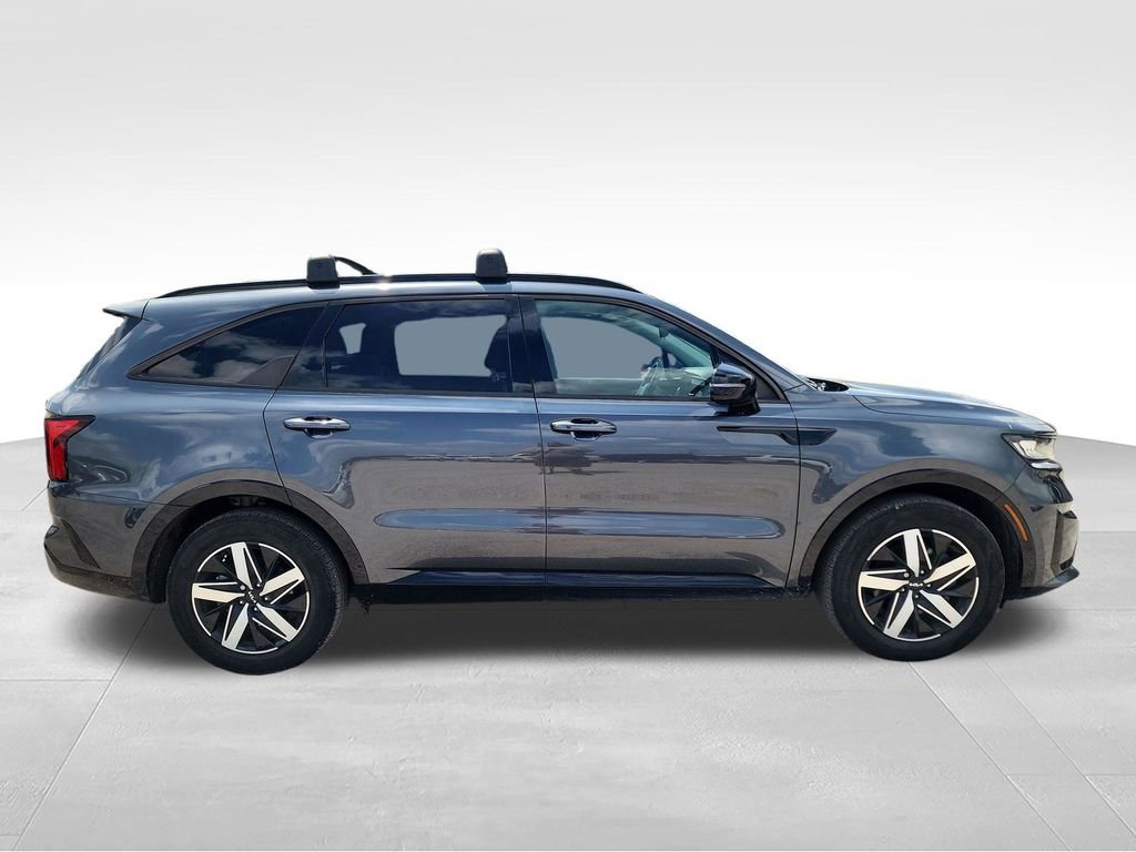 Used 2023 Kia Sorento S w/ Panoramic Sunroof Package FWD image 10