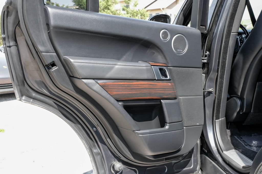 Used 2017 Land Rover Range Rover Supercharged image 44