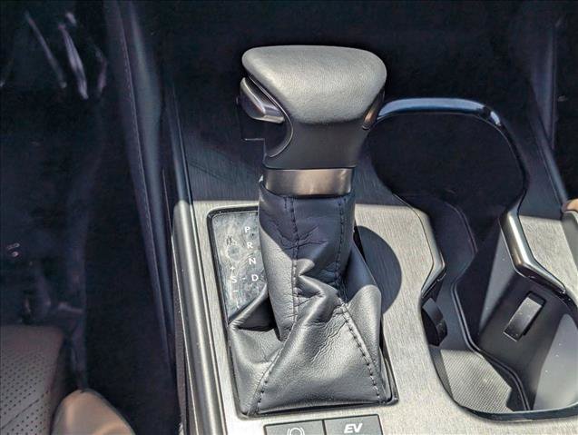 Used 2025 Lexus ES 300h w/ Accessory Package (Z1) FWD image 12