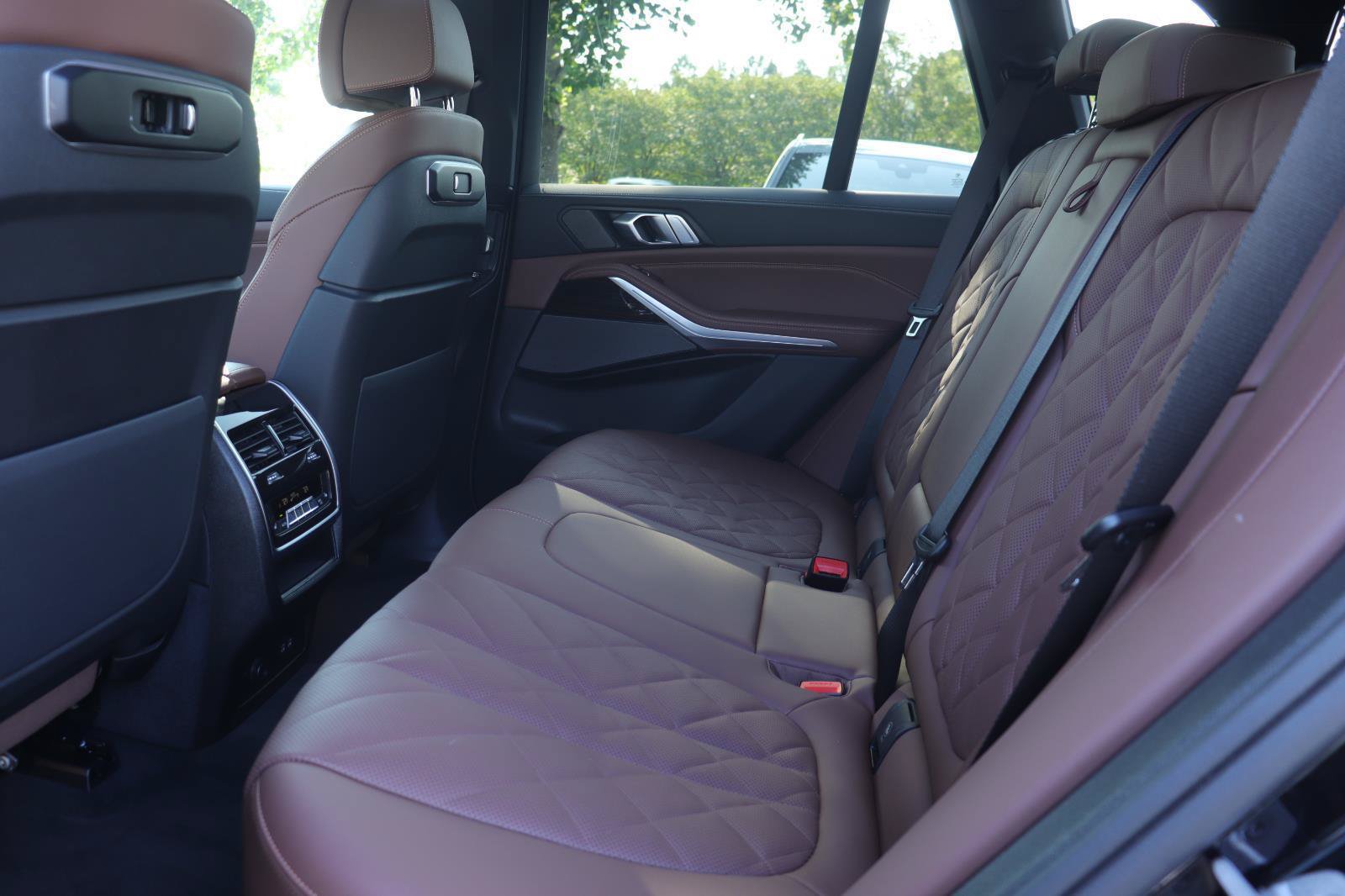 Used 2026 BMW X5 sDrive40i RWD image 12