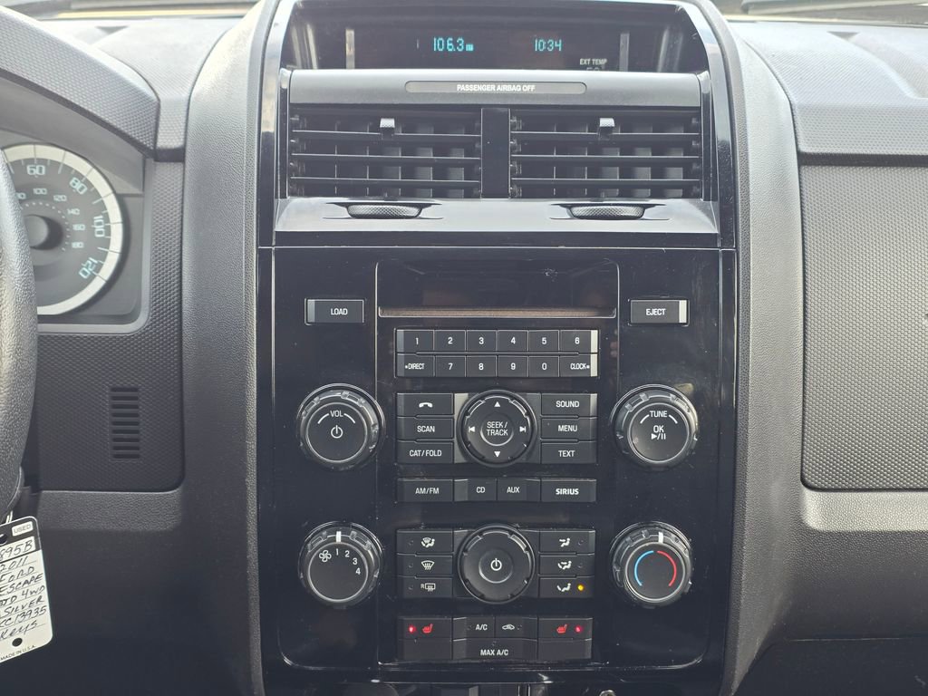 Used 2011 Ford Escape Limited image 12