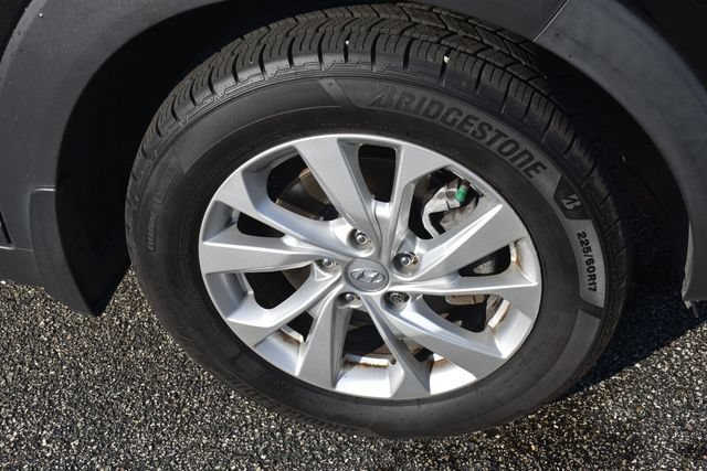 Used 2021 Hyundai Tucson Value w/ Cargo Package AWD/4WD image 12