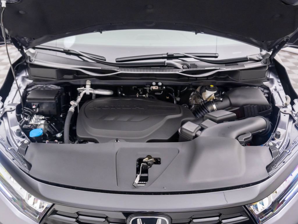 New 2026 Honda Odyssey Touring image 36