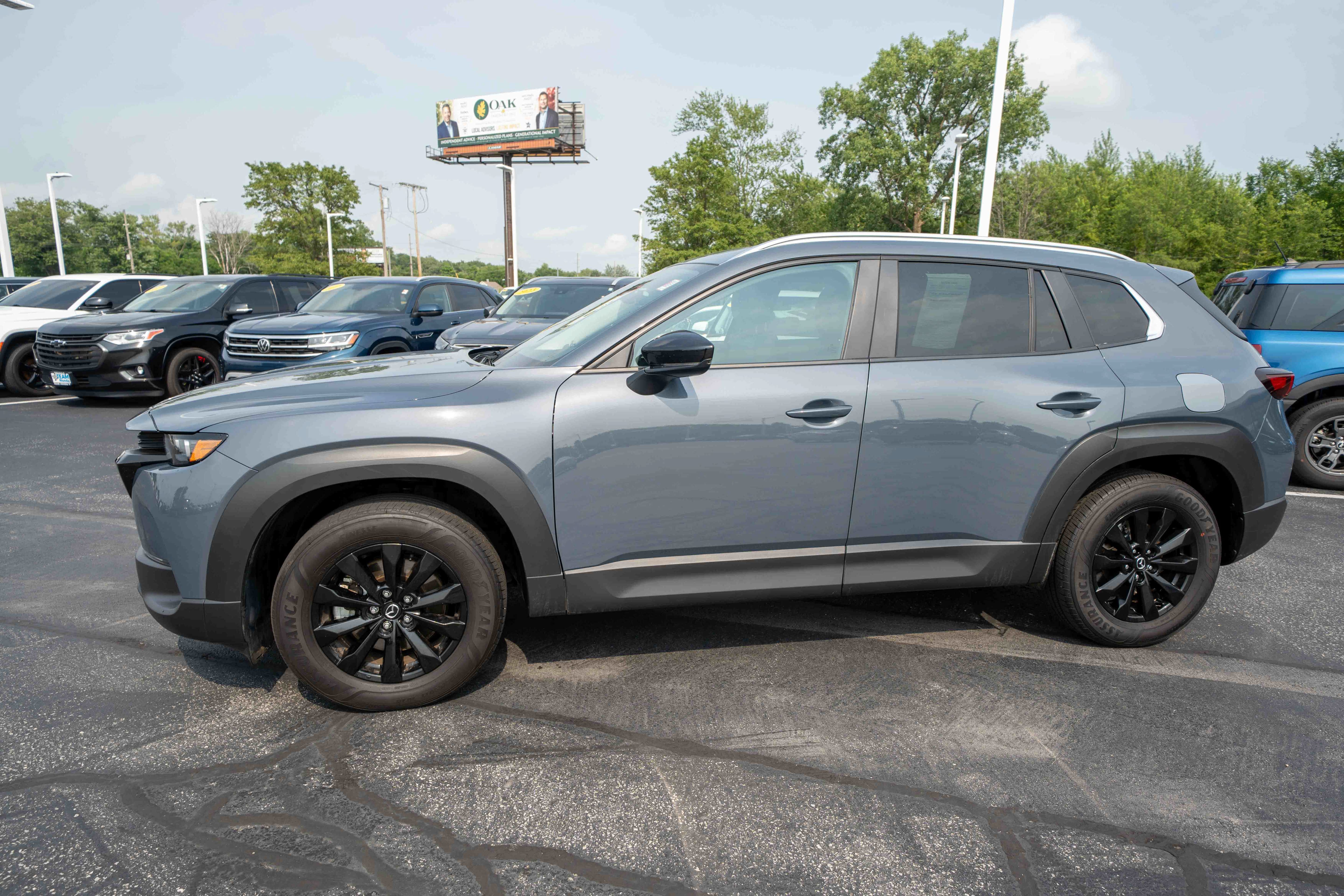 Used 2025 MAZDA CX-50 AWD 2.5 S w/ Premium Package image 3