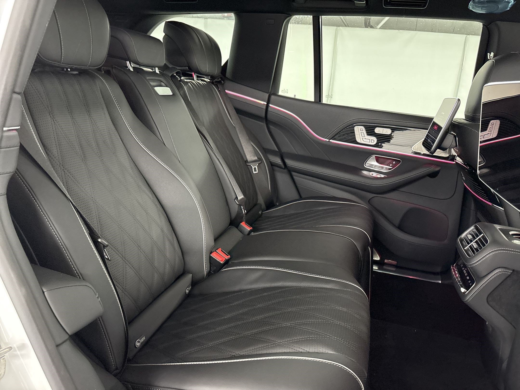 New 2026 Mercedes-Benz Maybach GLS 600 4MATIC image 29