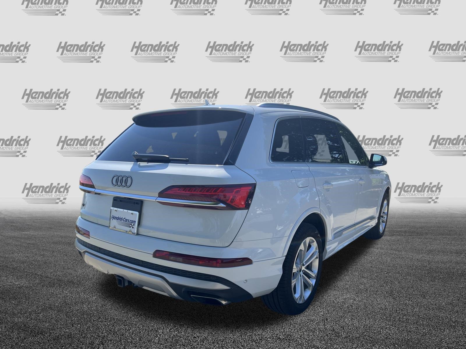 Used 2025 Audi Q7 3.0T Premium Plus w/ Premium Plus Package AWD/4WD image 10