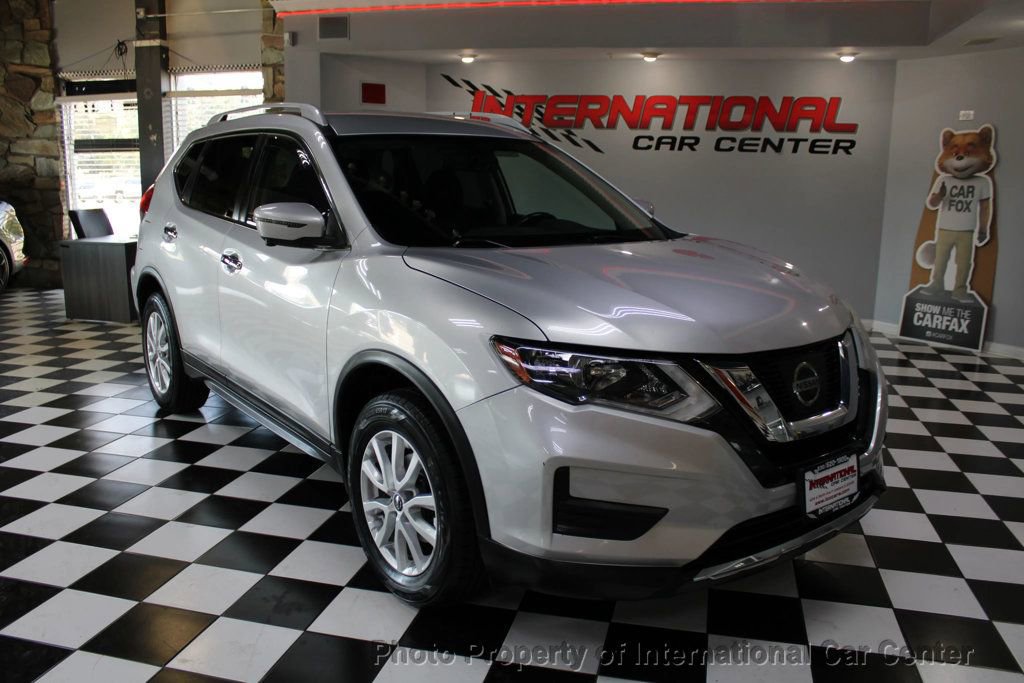 Used 2017 Nissan Rogue SV w/ SV Premium Package