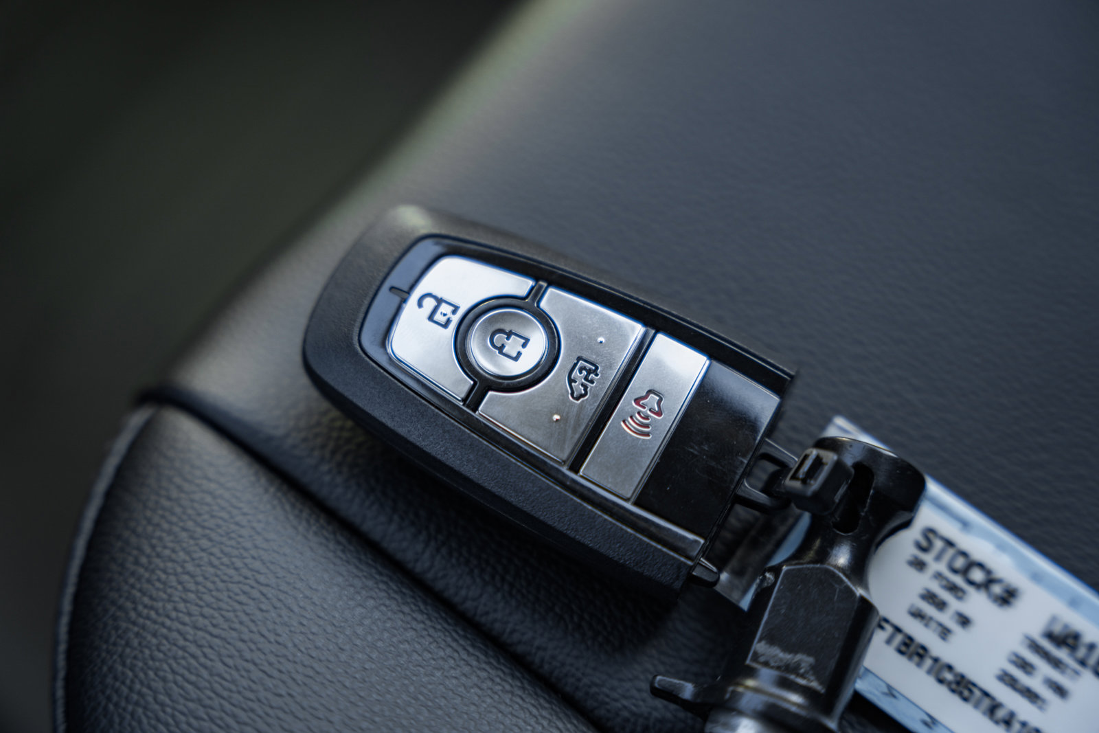 New 2026 Ford Transit 250 148 Medium Roof w/ Load Area Protection Package image 36