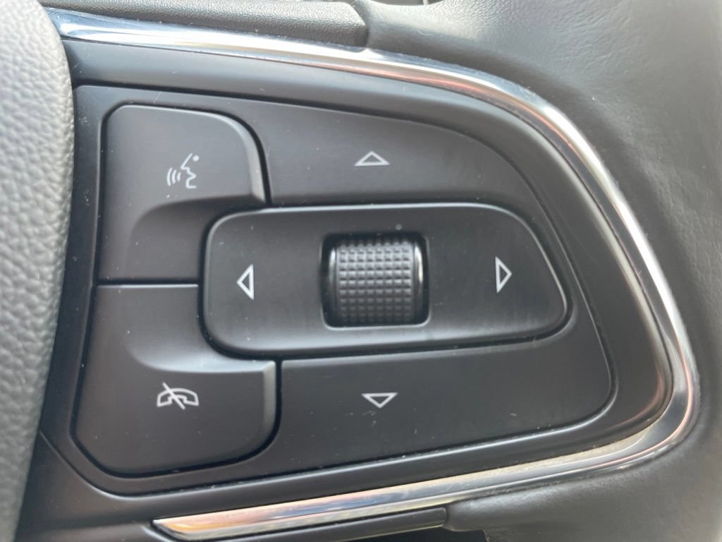 Used 2023 Buick Envision Preferred FWD image 20