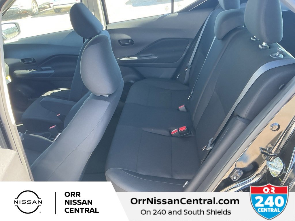 New 2025 Nissan Kicks Play S image 13