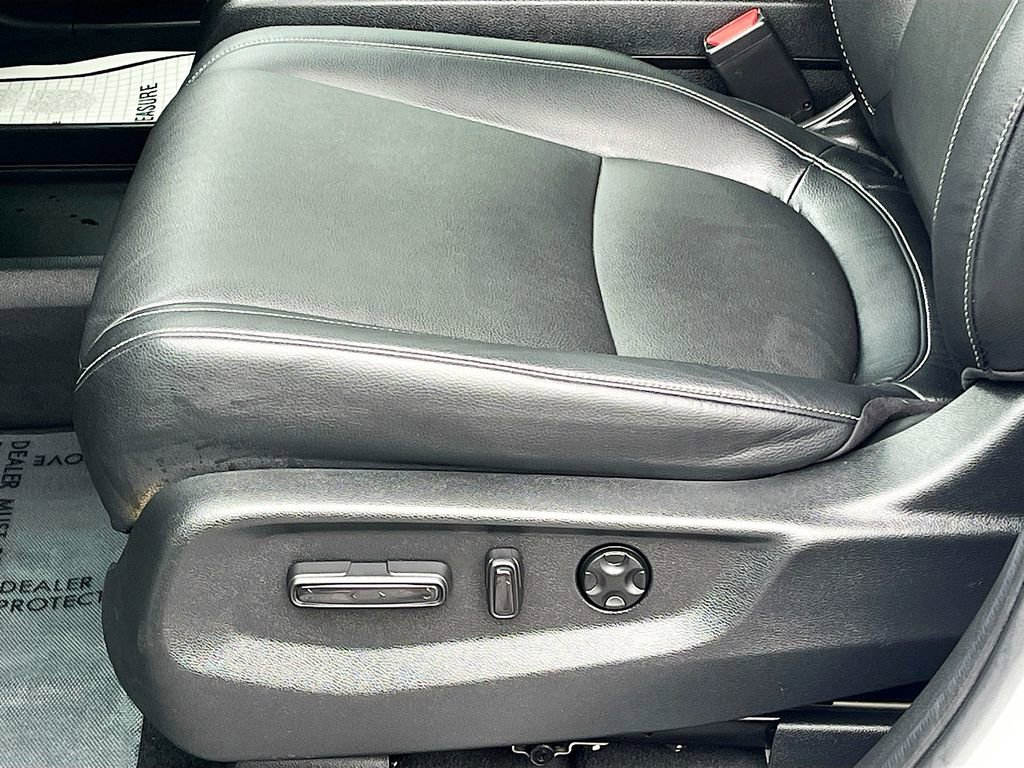 Used 2024 Honda Odyssey EX-L image 18