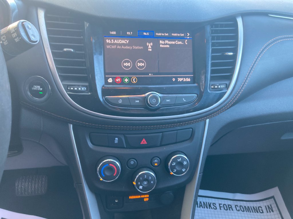 Used 2020 Chevrolet Trax LT w/ Driver Confidence Package AWD/4WD image 23