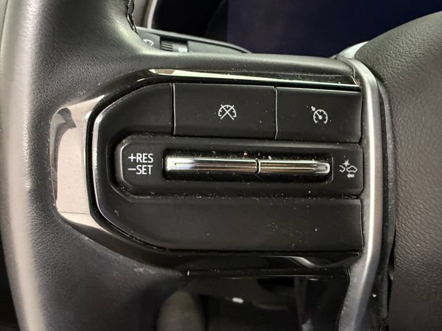 Used 2024 Chevrolet Colorado LT w/ LT Convenience Package RWD image 10