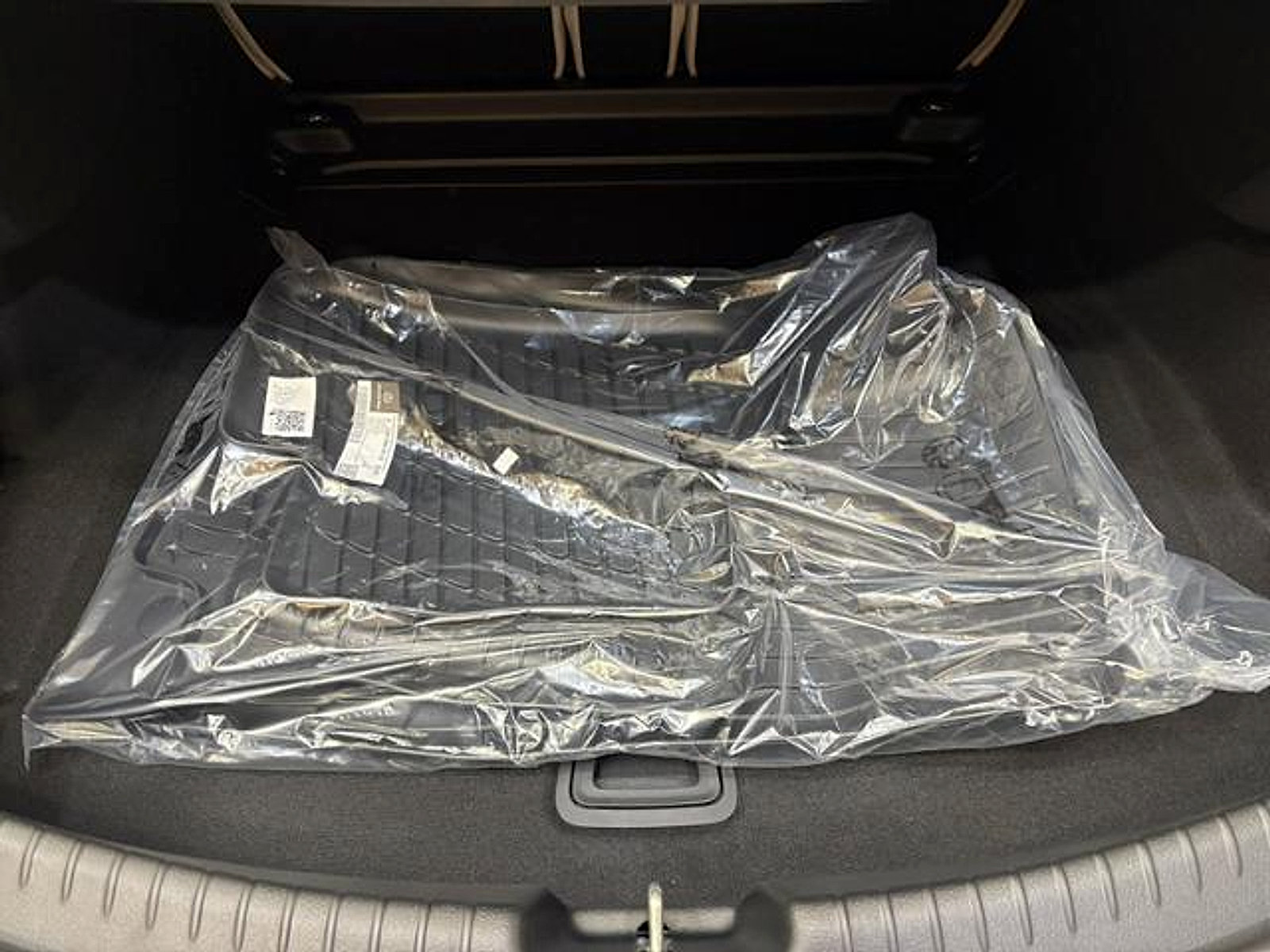 New 2026 Mercedes-Benz CLE 300 4MATIC Coupe image 10