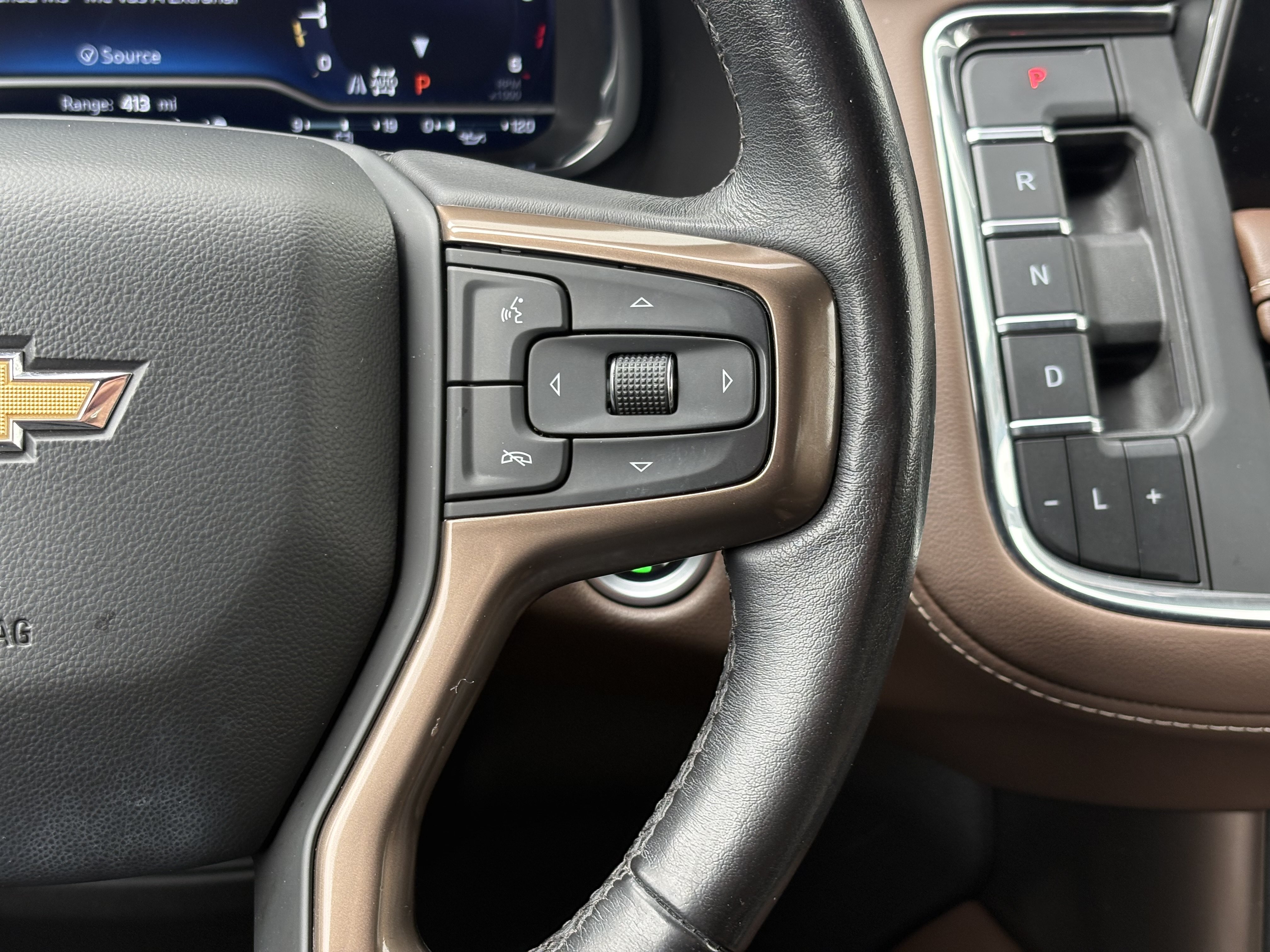 Used 2022 Chevrolet Suburban High Country w/ Max Trailering Package AWD/4WD image 20