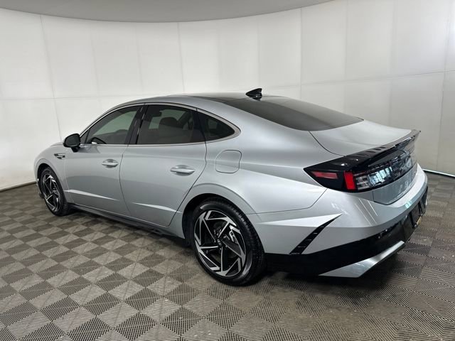 Used 2024 Hyundai Sonata SEL w/ Convenience Package image 5