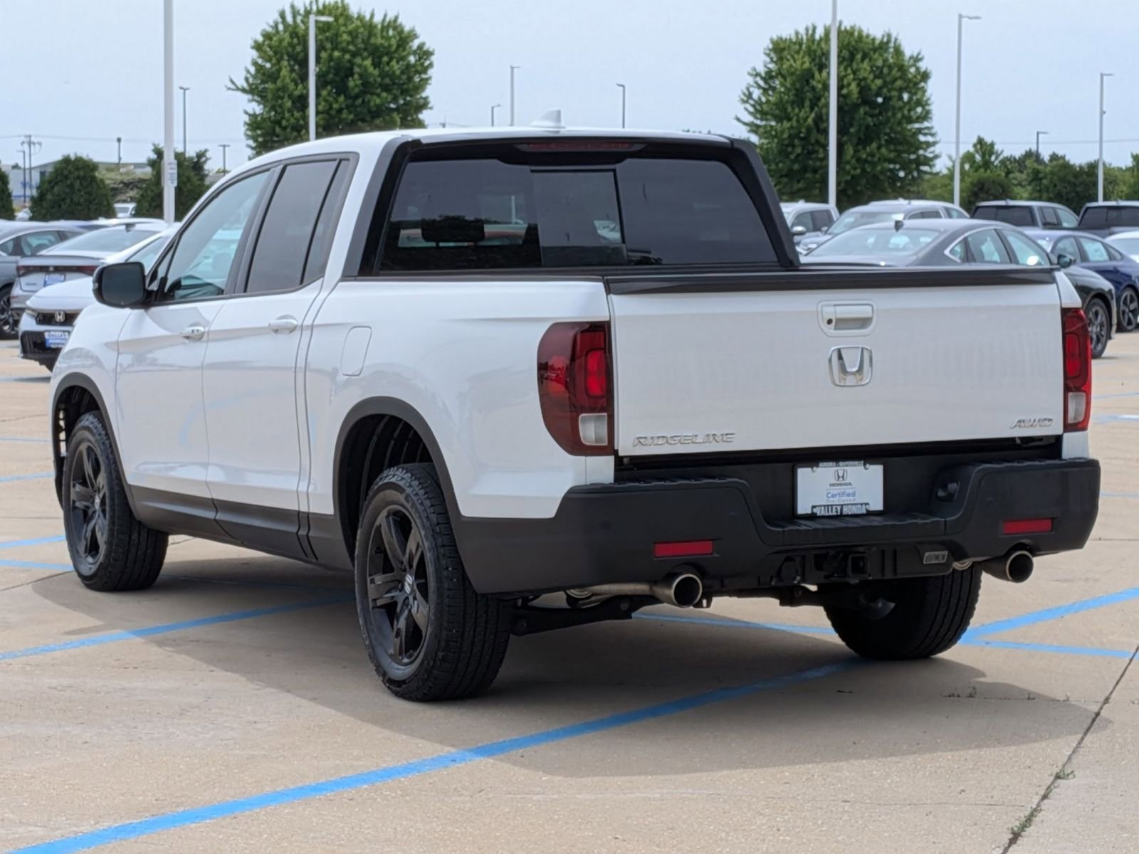 Used 2023 Honda Ridgeline Black Edition image 8
