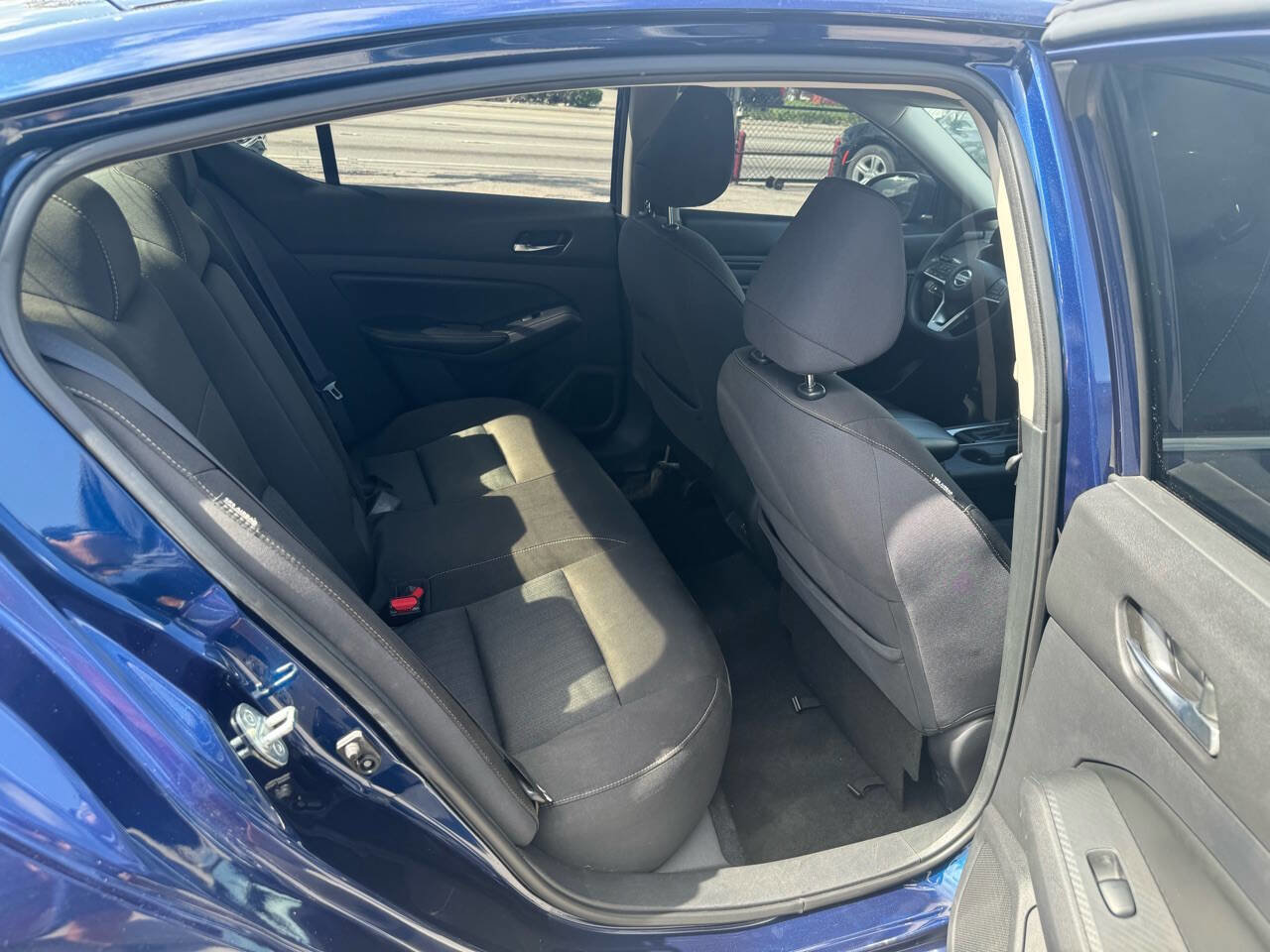 Used 2019 Nissan Altima 2.5 S image 4