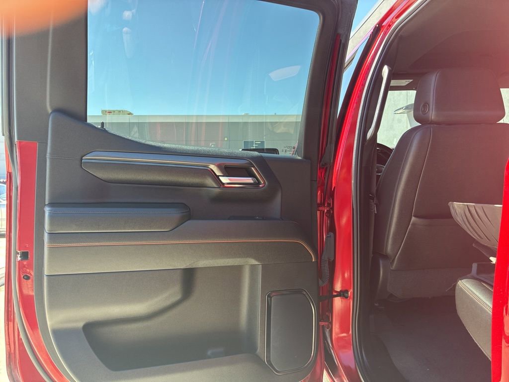 Used 2024 GMC Sierra 1500 AT4 w/ AT4 Premium Package image 12