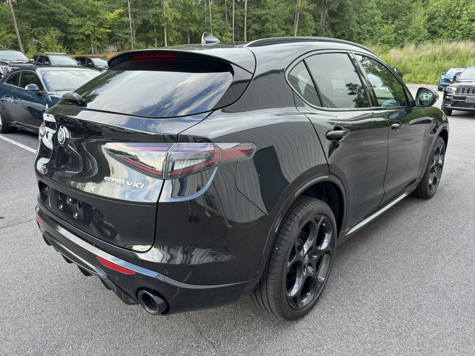 Used 2026 Alfa Romeo Stelvio Sprint AWD/4WD image 5