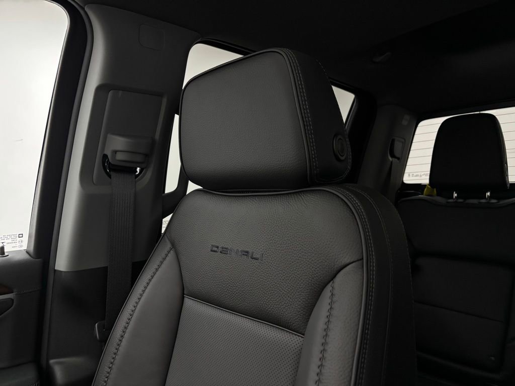 New 2026 GMC Sierra 1500 Denali w/ Denali Reserve Package image 46
