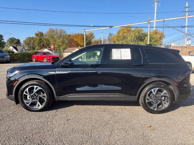 New 2026 Lincoln Nautilus Premier w/ Equipment Group 102A AWD/4WD image 6
