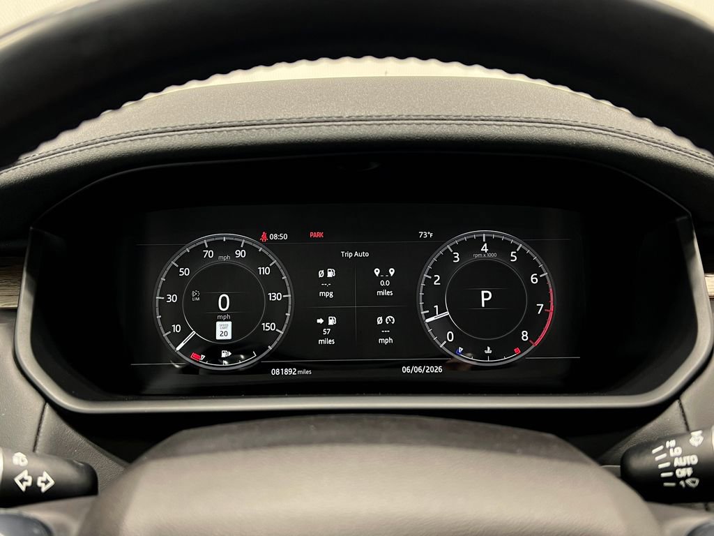 Used 2018 Land Rover Discovery HSE Luxury AWD/4WD image 25