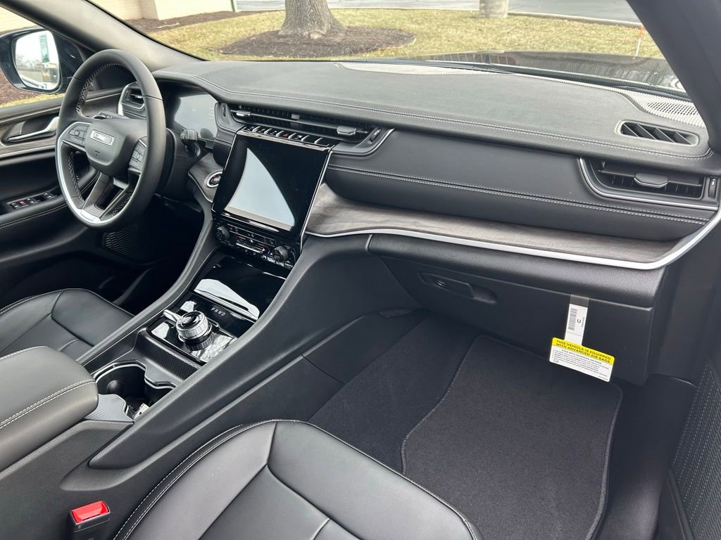 New 2025 Jeep Grand Cherokee Limited image 20