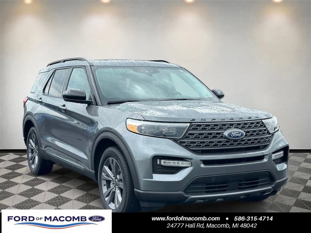 Certified 2023 Ford Explorer XLT w/ Equipment Group 202A