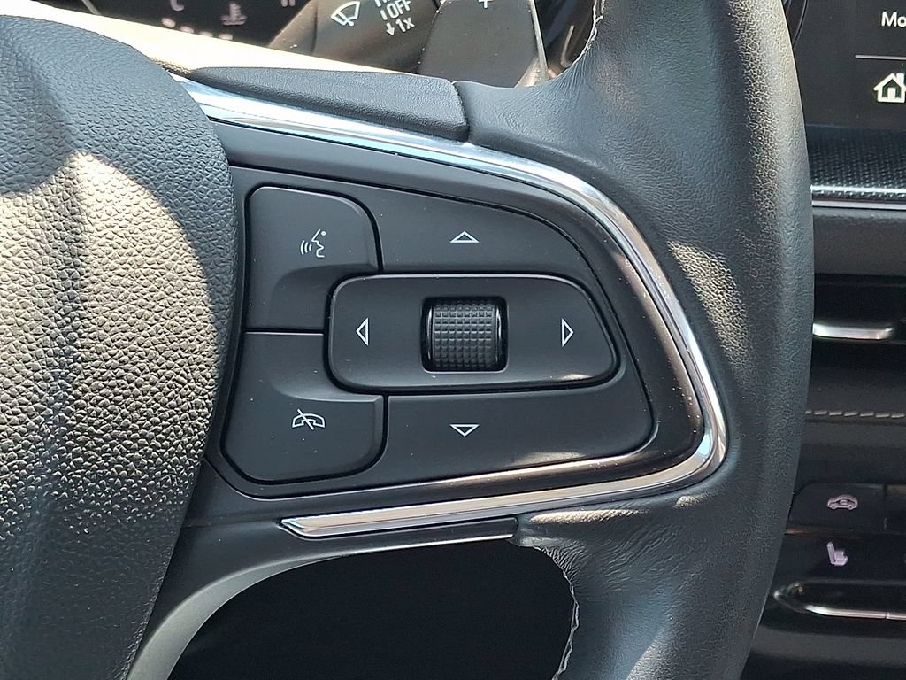 Used 2023 Buick Envision Essence w/ Sport Touring Package AWD/4WD image 22
