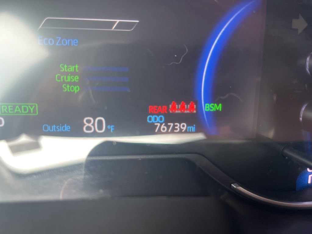 Used 2023 Toyota RAV4 LE image 19