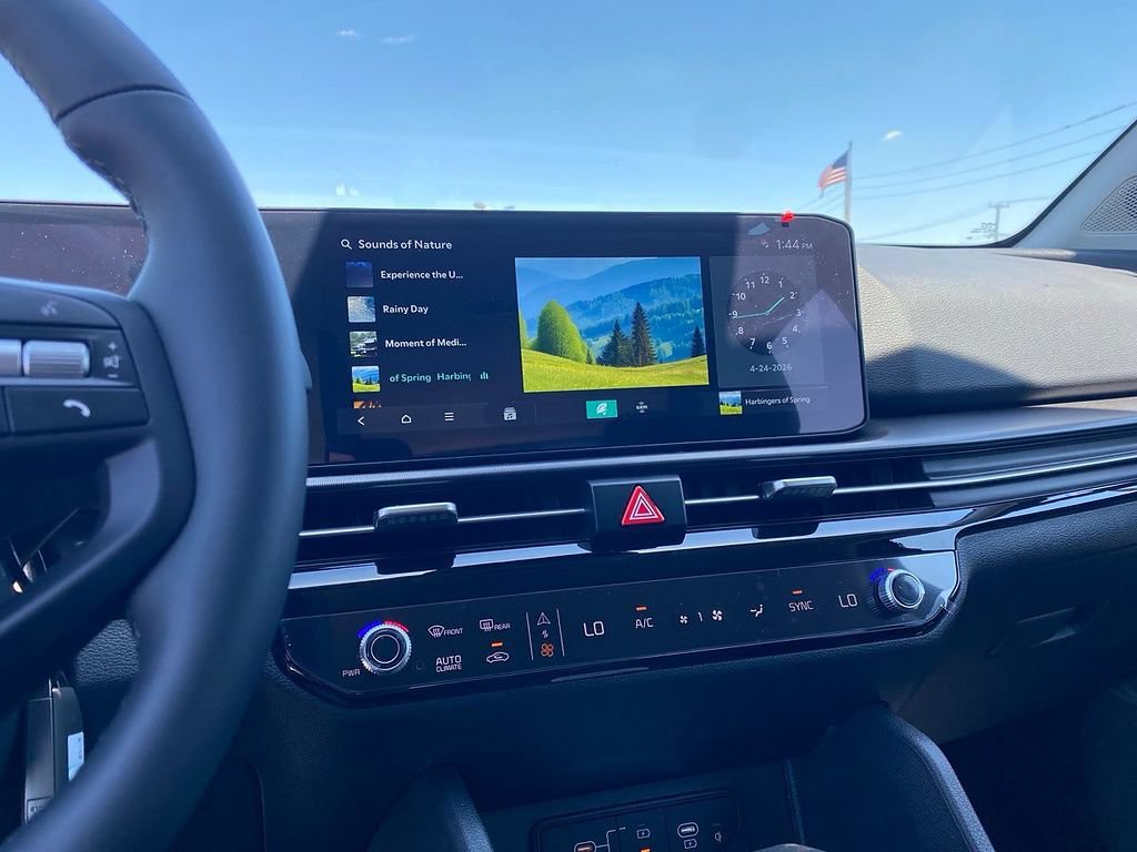New 2026 Kia Sportage EX FWD image 21