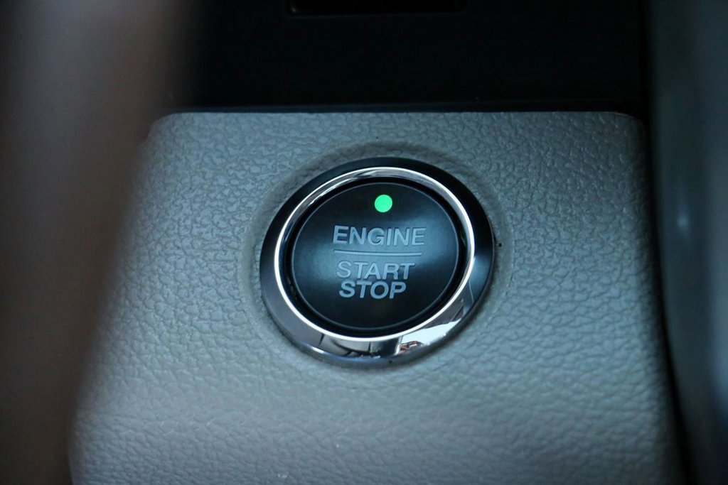 Used 2020 Ford F150 Limited w/ Trailer Tow Package image 14