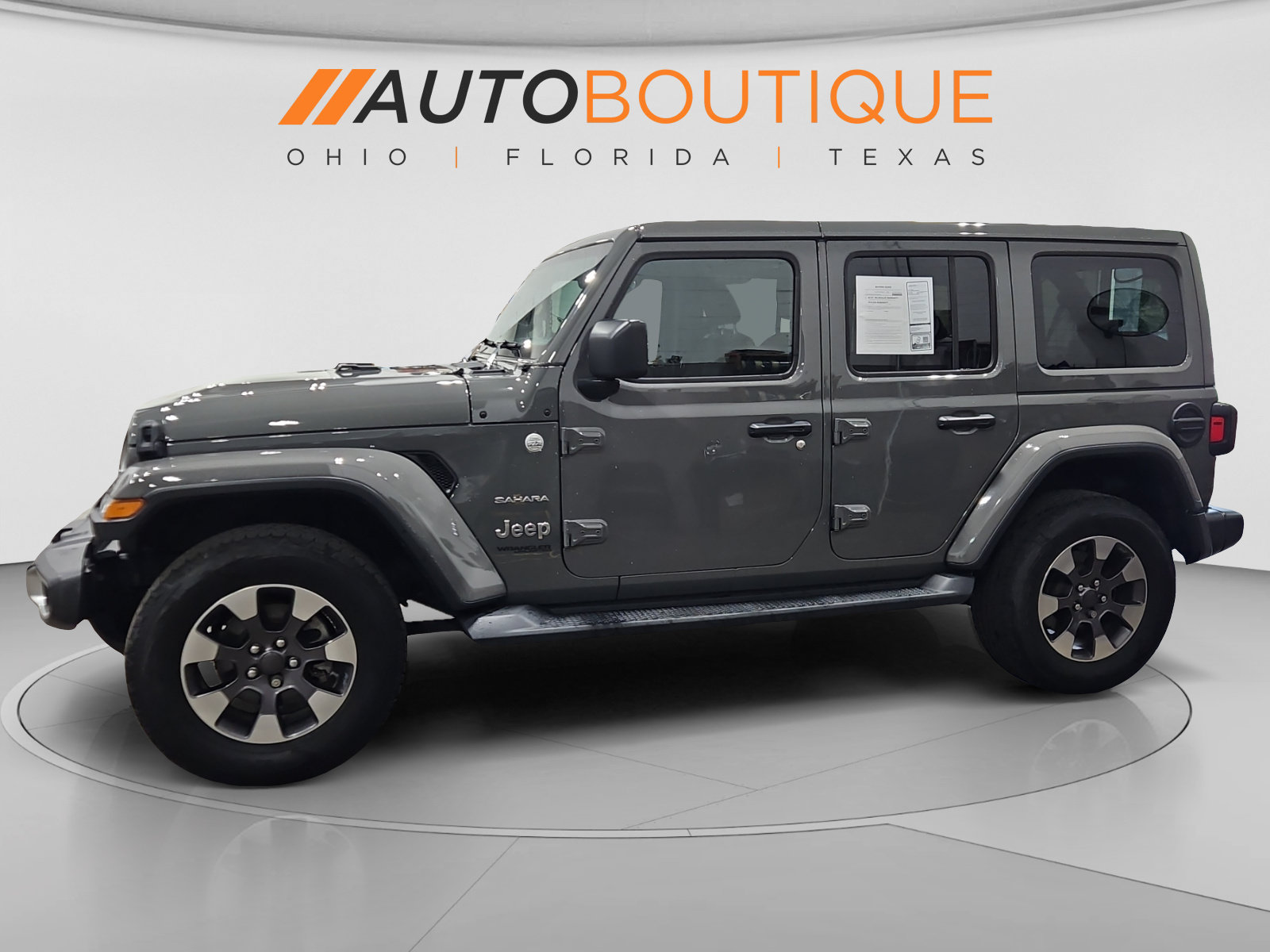 Used 2018 Jeep Wrangler Unlimited Sahara w/ Uconnect 4C Nav & Sound Group AWD/4WD image 2