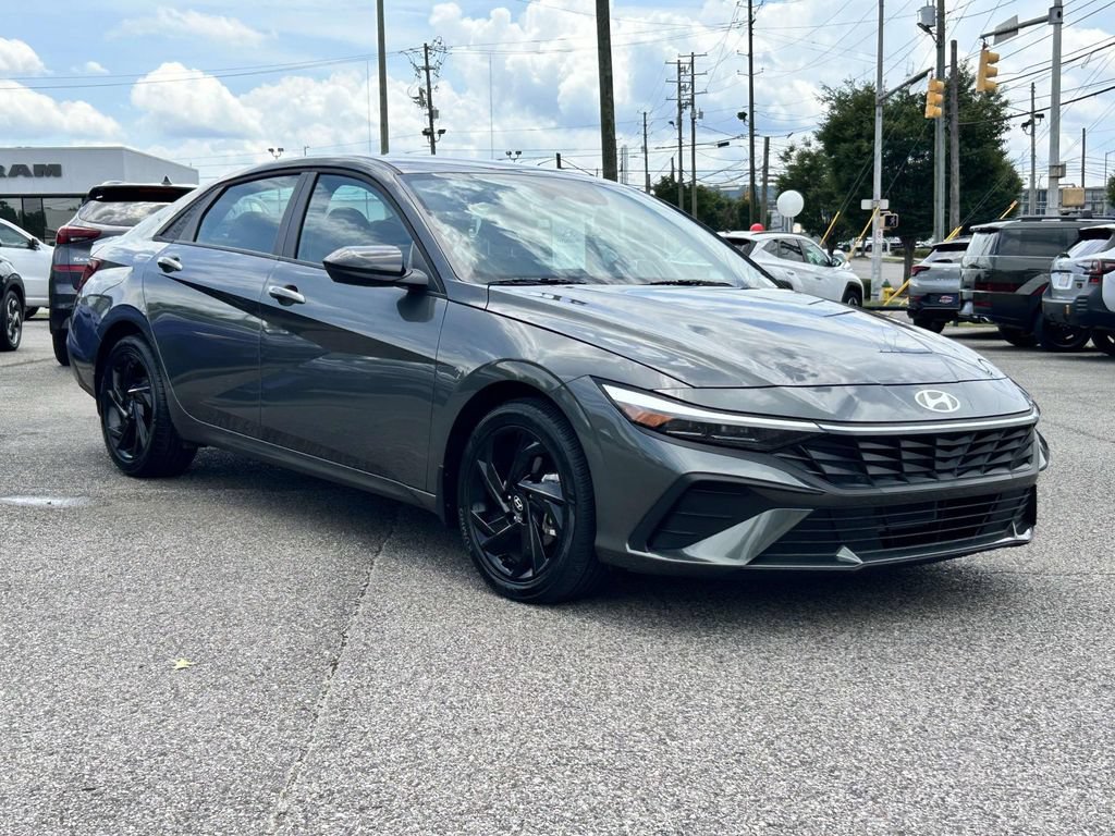 Certified 2026 Hyundai Elantra Sport FWD image 1