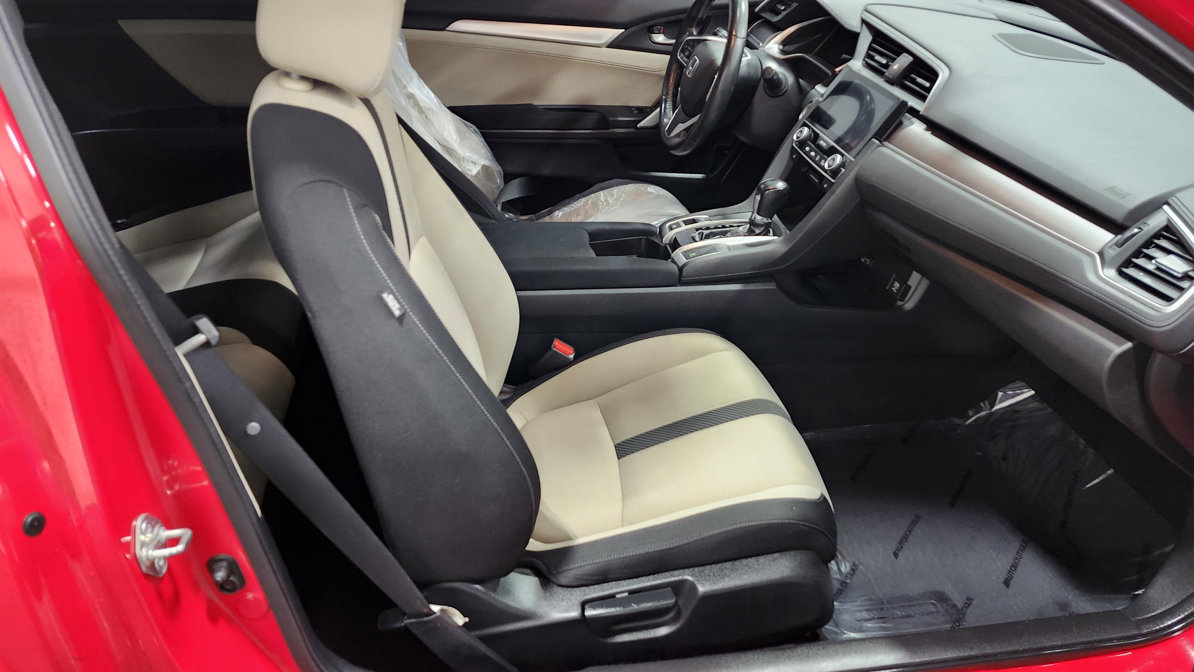 Used 2018 Honda Civic EX-T image 19