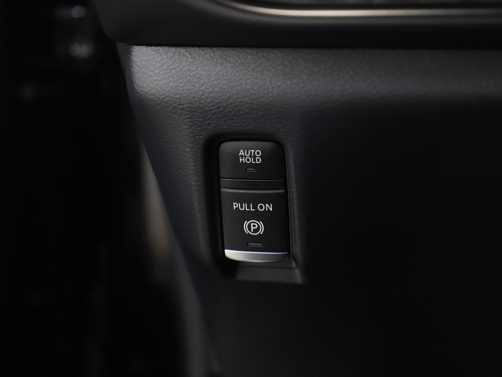 Used 2025 Nissan Armada PRO-4X w/ Pro-4X Premium Package image 30