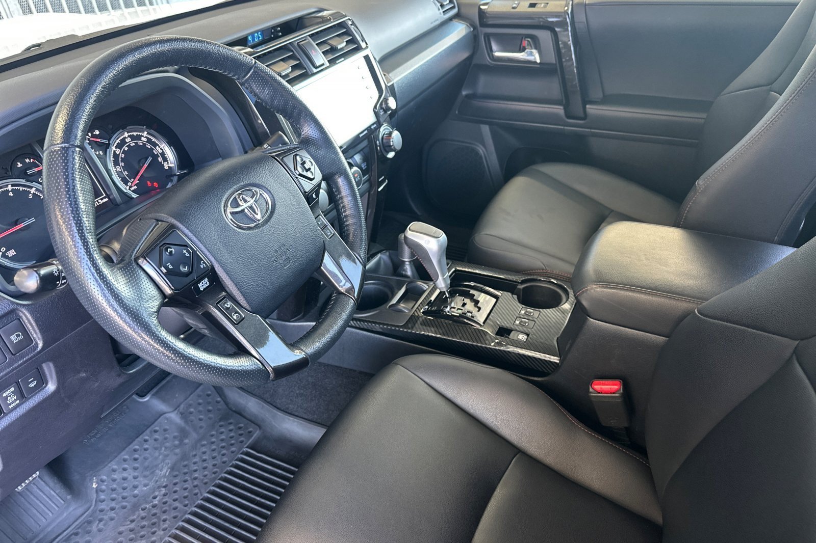 Certified 2023 Toyota 4Runner TRD Off-Road Premium w/ Off Road Premium Plus Package AWD/4WD image 9