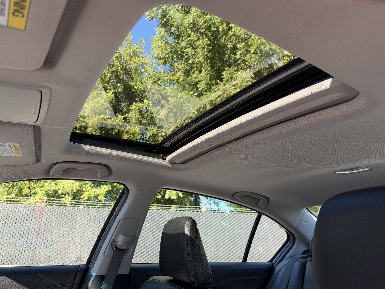 Used 2015 Honda Accord EX-L image 10